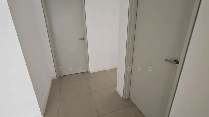 Pangsapuri untuk Dijual di Nadayu 801 - Ethan Chong - Corridor - PropertyGuru.com.my