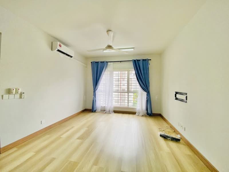 Apartment for Rent at Pangsapuri Seri Mutiara - Erin Yusof - Living Room - PropertyGuru.com.my