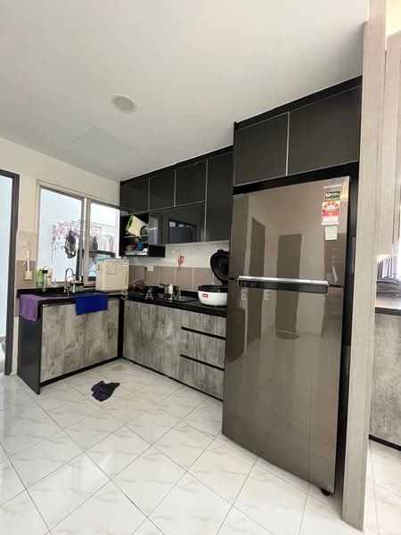 Apartment for Rent at Residensi Hijauan Lumayan - Sam Lee - Kitchen - PropertyGuru.com.my
