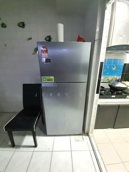Kondominium untuk Dijual di Villa Condominium - Jerry So - Kitchen - PropertyGuru.com.my