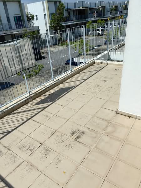 2-storey Terraced House for Rent in Cyberjaya (Selangor) - Roseabelle Low - Balcony - PropertyGuru.com.my
