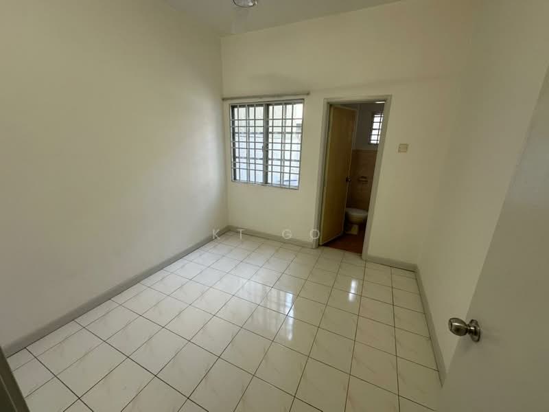 Terraced House for Rent in Bandar Bukit Puchong (Puchong) - KT Go - Bedroom - PropertyGuru.com.my