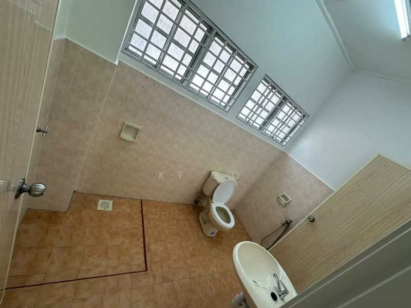 Terraced House for Rent in Bandar Bukit Puchong (Puchong) - KT Go - Bathroom - PropertyGuru.com.my