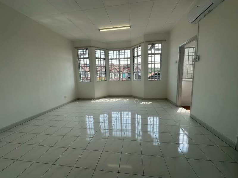 Terraced House for Rent in Bandar Bukit Puchong (Puchong) - KT Go - Living Room - PropertyGuru.com.my