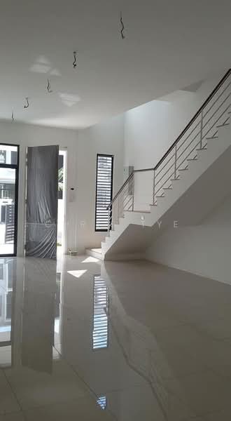 3-storey Terraced House for Sale in Seri Kembangan (Selangor) - Chris Tye - Interior - PropertyGuru.com.my