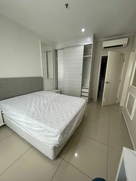 Servis Apartment untuk Disewa di i-SOHO @ i-City - Tracy Chua - Bedroom - PropertyGuru.com.my