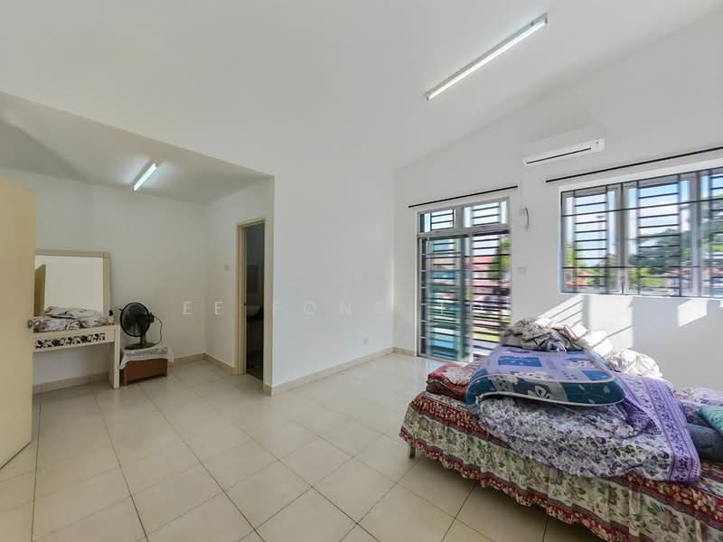 2-storey Terraced House for Sale in Taman Seri Austin (Tebrau) - Ee Fong Toh - PropertyGuru.com.my