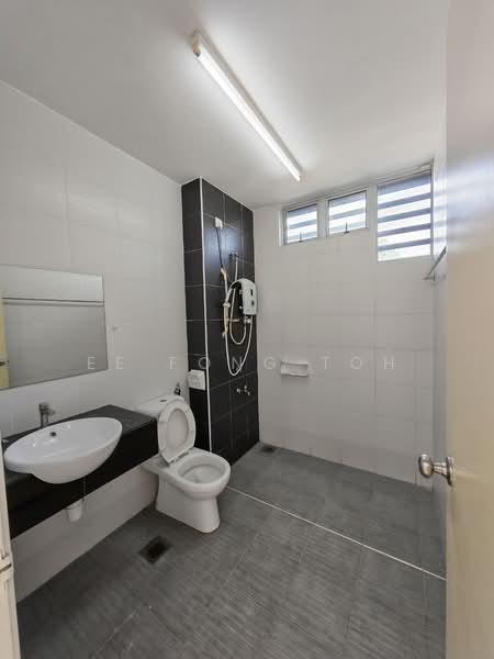 2-storey Terraced House for Sale in Taman Seri Austin (Tebrau) - Ee Fong Toh - PropertyGuru.com.my