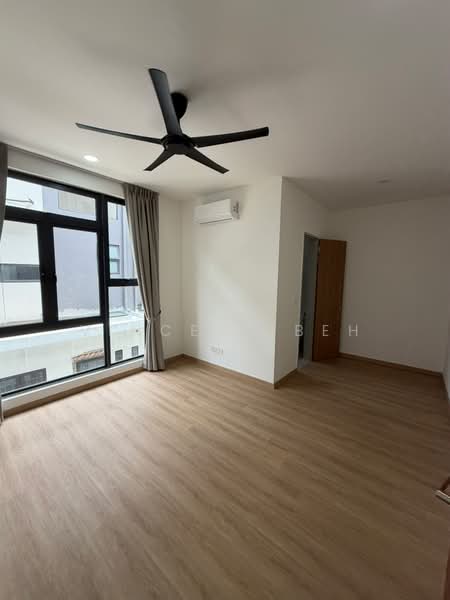 Rumah Teres 3 Tingkat untuk Disewa di Taman Puchong Legenda (Puchong) - Vincent Beh - PropertyGuru.com.my