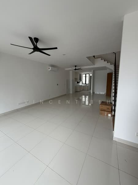 Rumah Teres 3 Tingkat untuk Disewa di Taman Puchong Legenda (Puchong) - Vincent Beh - PropertyGuru.com.my