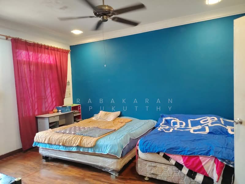 Rumah Teres untuk Dijual di Kota Kemuning (Shah Alam) - Prabakaran Appukutthy - Bedroom - PropertyGuru.com.my