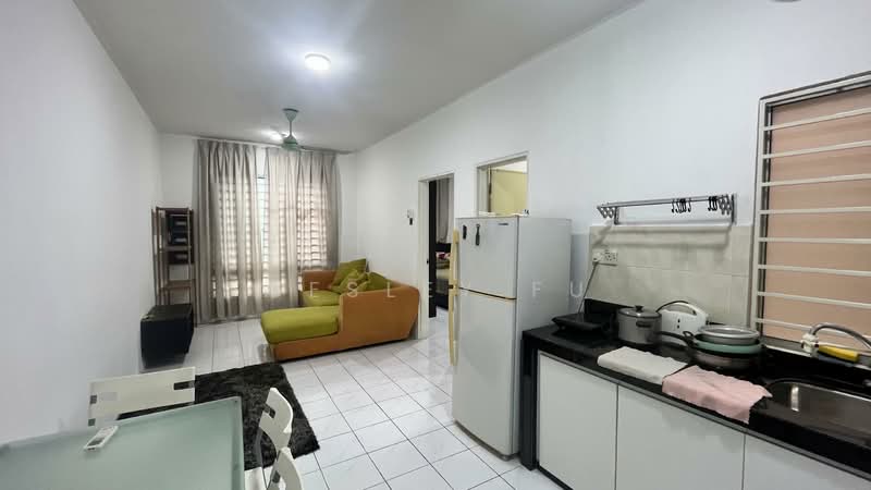 Apartment for Sale at Vista Impiana - Wesley Fu - Living Room - PropertyGuru.com.my