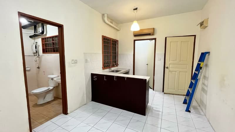 Apartment for Sale at Vista Impiana - Wesley Fu - Kitchen - PropertyGuru.com.my