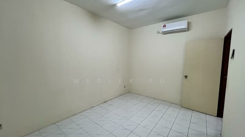 Apartment for Sale at Vista Impiana - Wesley Fu - Bedroom - PropertyGuru.com.my