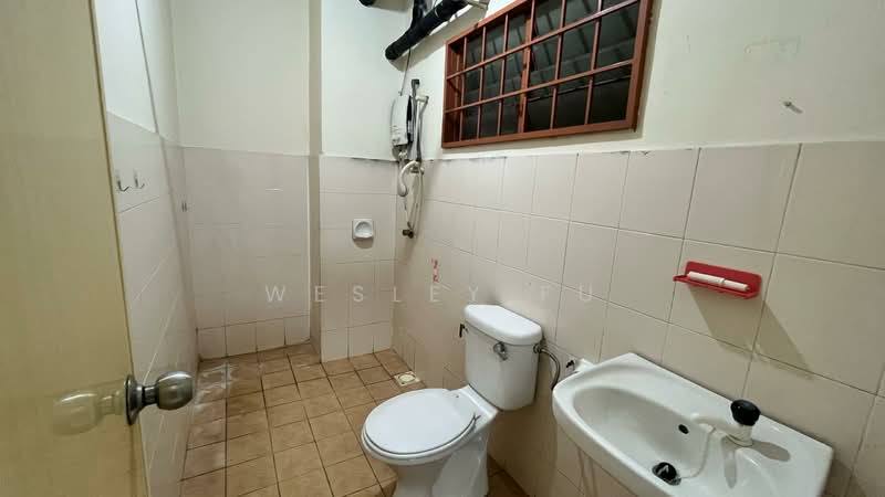 Apartment for Sale at Vista Impiana - Wesley Fu - Bathroom - PropertyGuru.com.my