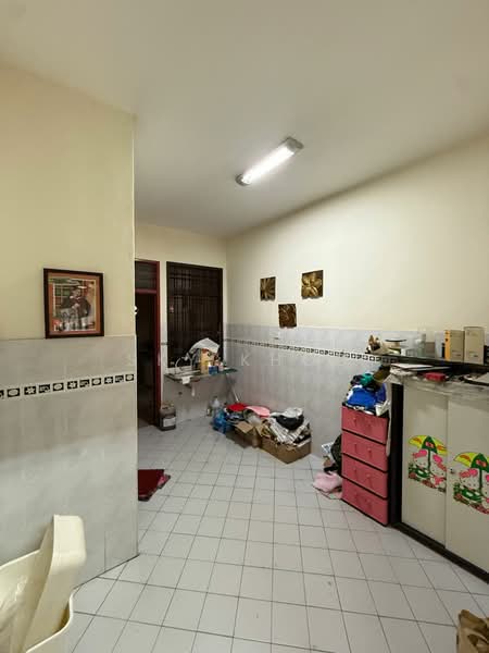Rumah Teres untuk Dijual di Taman Mutiara Rini (Skudai) - Sky Khoo - Kitchen - PropertyGuru.com.my
