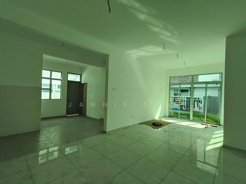 Rumah Berkembar untuk Dijual di Taman Mutiara Rini (Skudai) - Jannie Tan - PropertyGuru.com.my