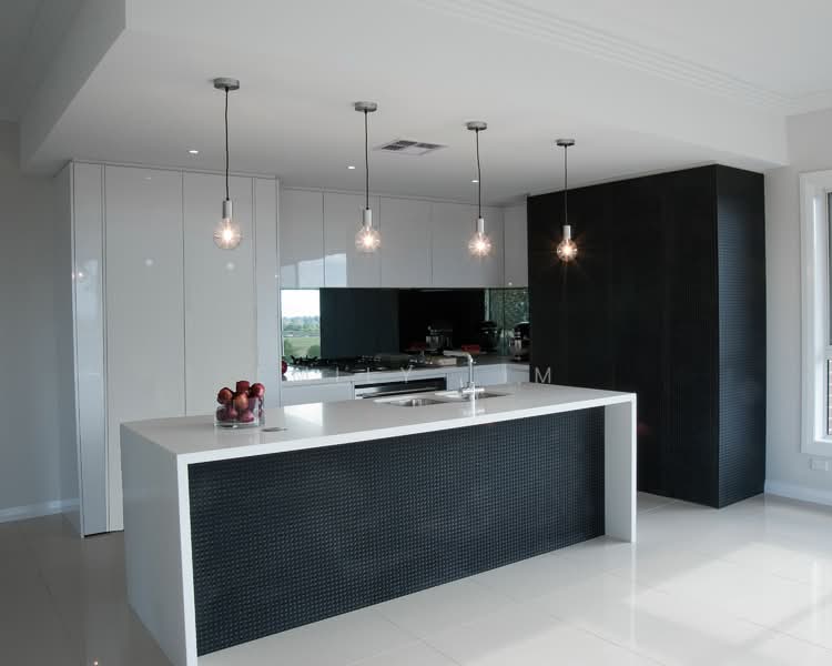 Condominium for Sale at Ayanna Resort Residences - Emily Lim - Kitchen - PropertyGuru.com.my
