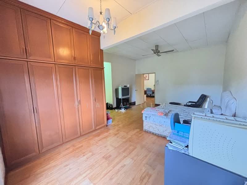 Rumah Teres 2 Tingkat untuk Dijual di Bukit Jelutong (Shah Alam) - Ciana Lim - Bedroom - PropertyGuru.com.my