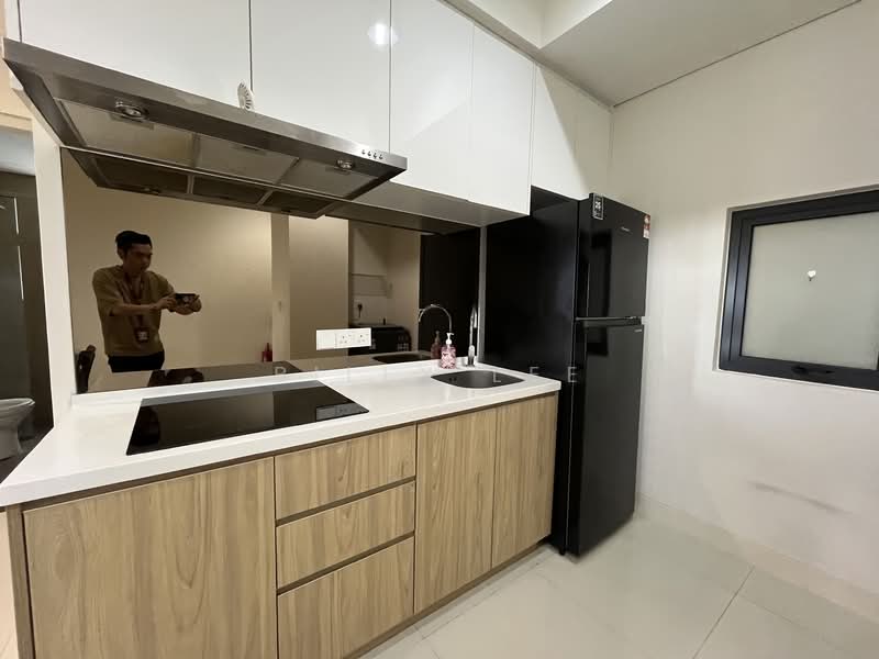 Servis Apartment untuk Disewa di Radia Residences - Billy Lee - Kitchen - PropertyGuru.com.my