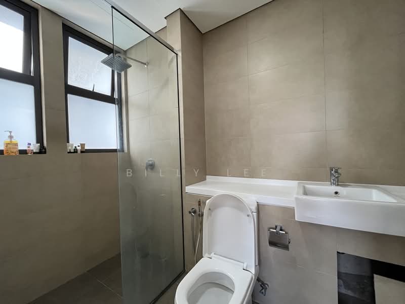 Servis Apartment untuk Disewa di Radia Residences - Billy Lee - Bathroom - PropertyGuru.com.my