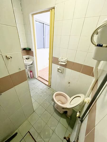 Rumah Teres 2 Tingkat untuk Dijual di Puchong (Selangor) - Chow Kok Toong - Bathroom - PropertyGuru.com.my