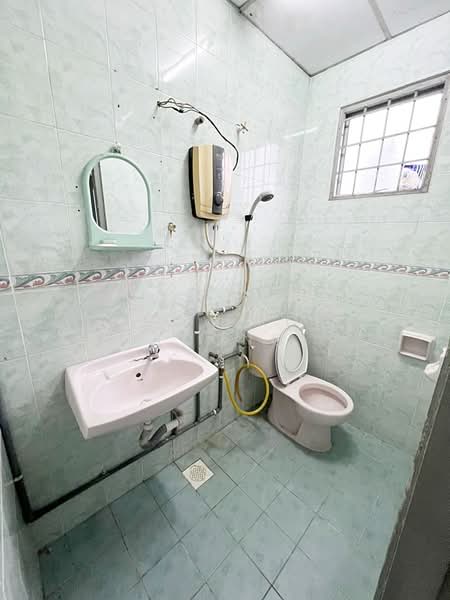 Rumah Teres 2 Tingkat untuk Dijual di Puchong (Selangor) - Chow Kok Toong - Bathroom - PropertyGuru.com.my