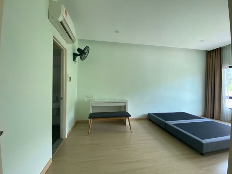 Kondominium untuk Dijual di Alpine Tower - Jerry So - Bedroom - PropertyGuru.com.my
