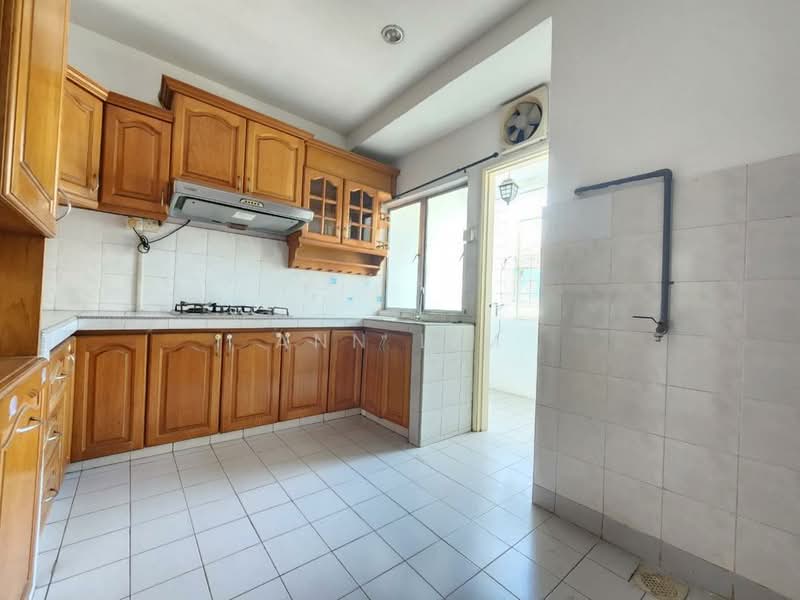 Townhouse for Sale in Bukit Jalil (Kuala Lumpur) - Ann Lim - Kitchen - PropertyGuru.com.my