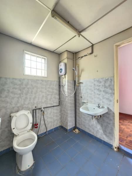 Townhouse for Sale in Bukit Jalil (Kuala Lumpur) - Ann Lim - Bathroom - PropertyGuru.com.my