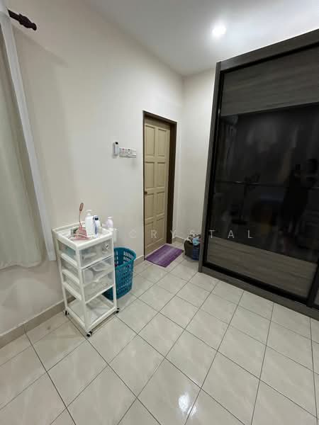 Rumah Teres 2 Tingkat untuk Dijual di Seksyen 5B, Bandar Kinrara (Puchong) - Lee Crystal - Bedroom - PropertyGuru.com.my