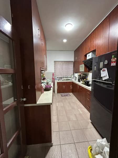Rumah Teres 2 Tingkat untuk Dijual di Seksyen 5B, Bandar Kinrara (Puchong) - Lee Crystal - Kitchen - PropertyGuru.com.my
