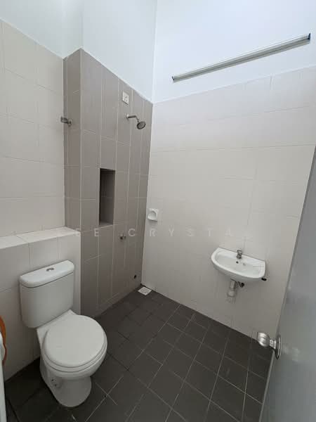 Rumah Teres 2 Tingkat untuk Dijual di Setia Ecohill (Semenyih) - Lee Crystal - Bathroom - PropertyGuru.com.my