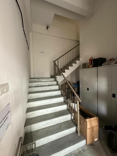 Warehouse for Rent in Plentong (Johor) - Leen Lai - Entrance - PropertyGuru.com.my