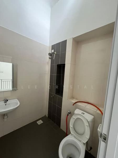 Rumah Teres 2 Tingkat untuk Disewa di Setia Ecohill (Semenyih) - Lee Crystal - Bathroom - PropertyGuru.com.my