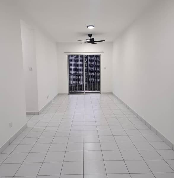 Servis Apartment untuk Disewa di Kiara Kasih - Eva Yap - Living Room - PropertyGuru.com.my