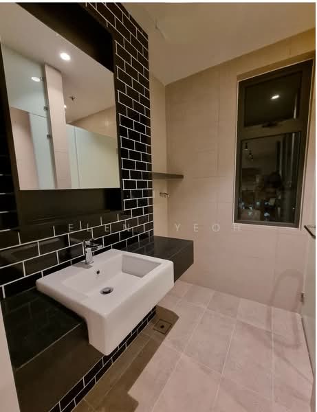 Servis Apartment untuk Disewa di Union Suites - Eleni Yeoh - Bathroom - PropertyGuru.com.my