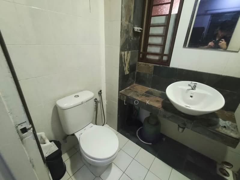 Service Residence for Rent at Ritze Perdana 1 - Rex Lok - Bathroom - PropertyGuru.com.my