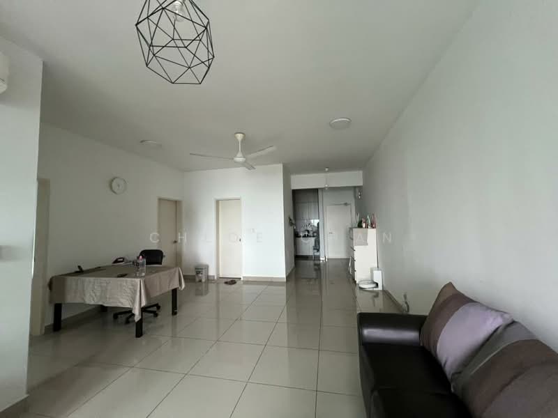 Kondominium untuk Disewa di The Holmes 1 - Chloe Chan - Living Room - PropertyGuru.com.my