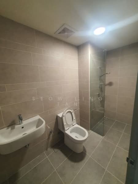 Servis Apartment untuk Disewa di 8th & Stellar - Seow Ling Tan - Bathroom - PropertyGuru.com.my
