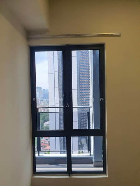 Servis Apartment untuk Disewa di 8th & Stellar - Seow Ling Tan - Balcony - PropertyGuru.com.my