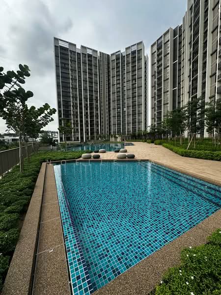 Pangsapuri untuk Dijual di Mutiara Hilltop - Noelle Tan - Swimming Pool - PropertyGuru.com.my