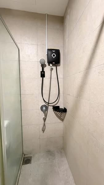Servis Apartment untuk Disewa di Aera Residence - Soung Lim - Bathroom - PropertyGuru.com.my