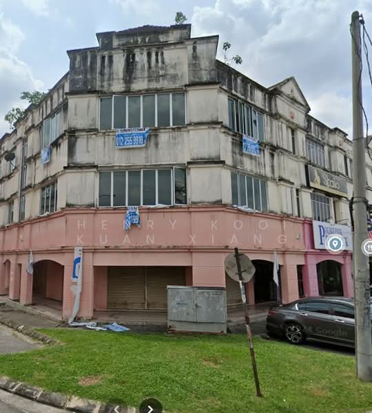Kedai untuk Dijual di Semenyih (Selangor) - Henry Kooi Kuan Xiang - Exterior - PropertyGuru.com.my