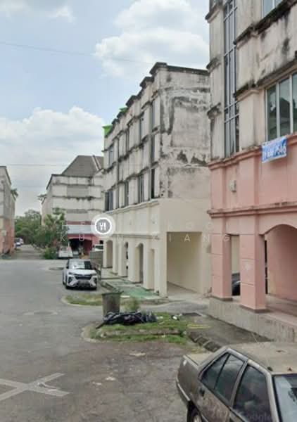 Kedai untuk Dijual di Semenyih (Selangor) - Henry Kooi Kuan Xiang - Exterior - PropertyGuru.com.my