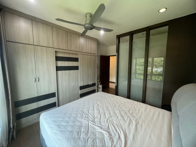 Kondominium untuk Dijual di Alpine Tower - Jerry So - Bedroom - PropertyGuru.com.my