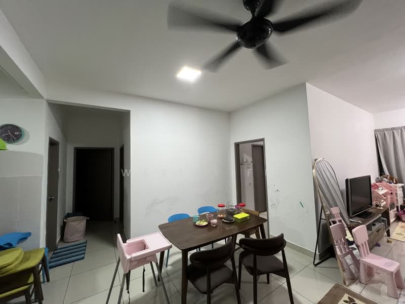 Kondominium untuk Dijual di Ameera Residence - Wesley Fu - Dining Room - PropertyGuru.com.my