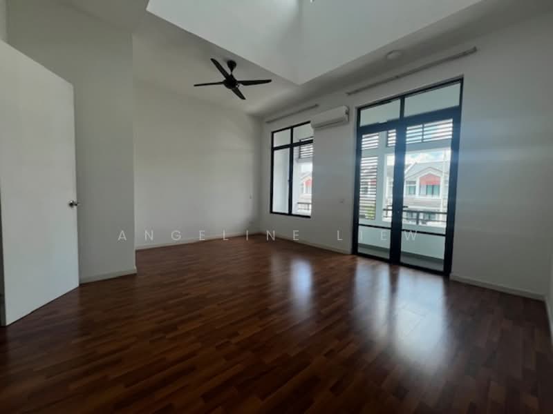 Rumah Teres 2 Tingkat untuk Disewa di Eco Majestic (Semenyih) - Angeline LIEW - Living Room - PropertyGuru.com.my