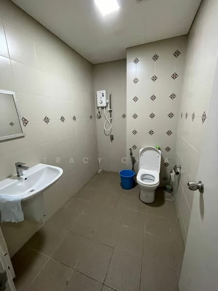 Servis Apartment untuk Disewa di i-SOHO @ i-City - Tracy Chua - Bathroom - PropertyGuru.com.my
