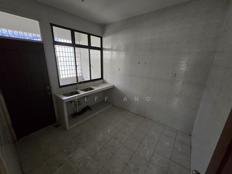 Semi-Detached House for Sale in Taman Perling (Perling) - Jeff Ang - PropertyGuru.com.my